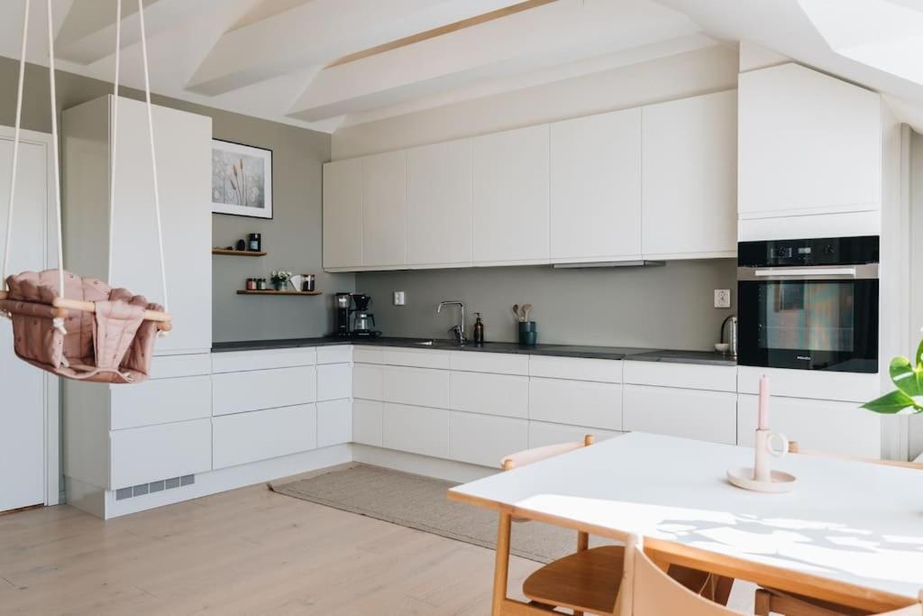 Beautiful Penthouse With An Ocean View In Bergen Appartement Buitenkant foto