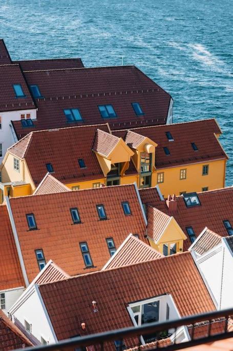 Beautiful Penthouse With An Ocean View In Bergen Appartement Buitenkant foto